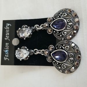 New JS Silver Rhinestone Filligree Earrings